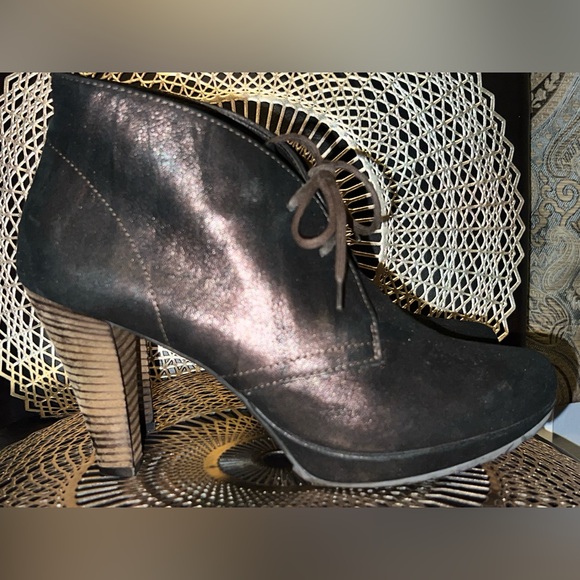 Paul Green Dark Purple Lace-Up Boots - Picture 8 of 9